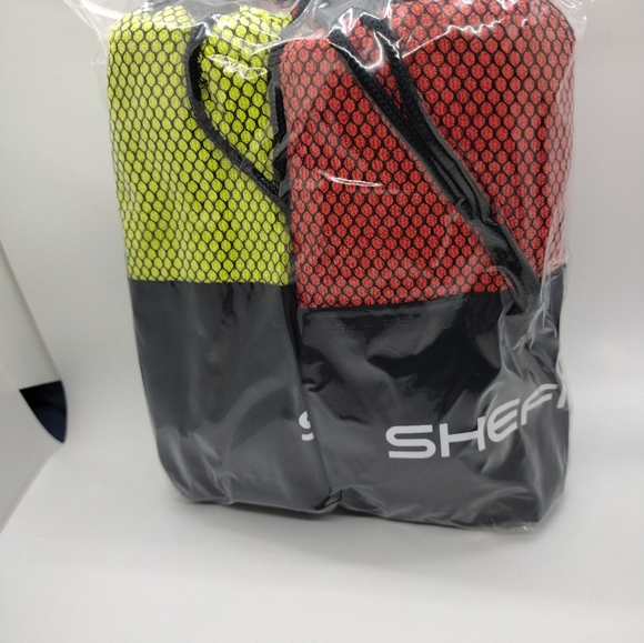 SHEFIT Gym Towels Neon Lime red 14x29" Microfiber Mesh Workout Active 3 - Picture 4 of 4